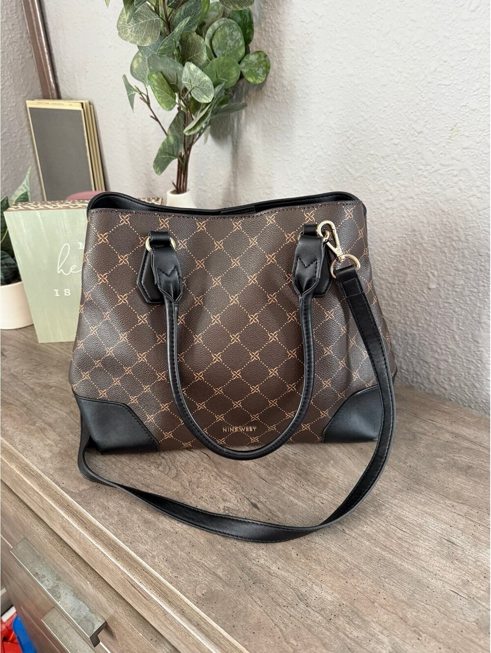 Nine West Brooklyn Jet Set Satchel crossbody purse